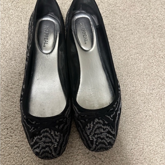 XAppeal Zebra Print Flats - Picture 3 of 11